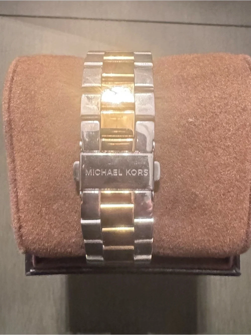 Michael Kors Women’s ie unisex Two-Tone Blue Marble Dial Stainless Steel Watch